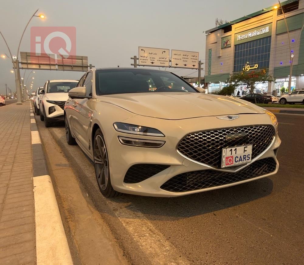 Genesis G70